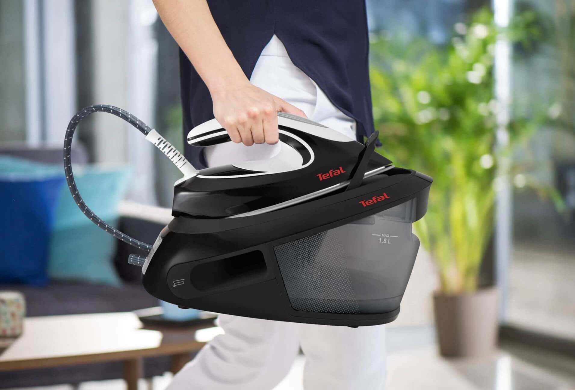 Tefal SV8055E0 - Cel mai bun fier de călcat cu stație